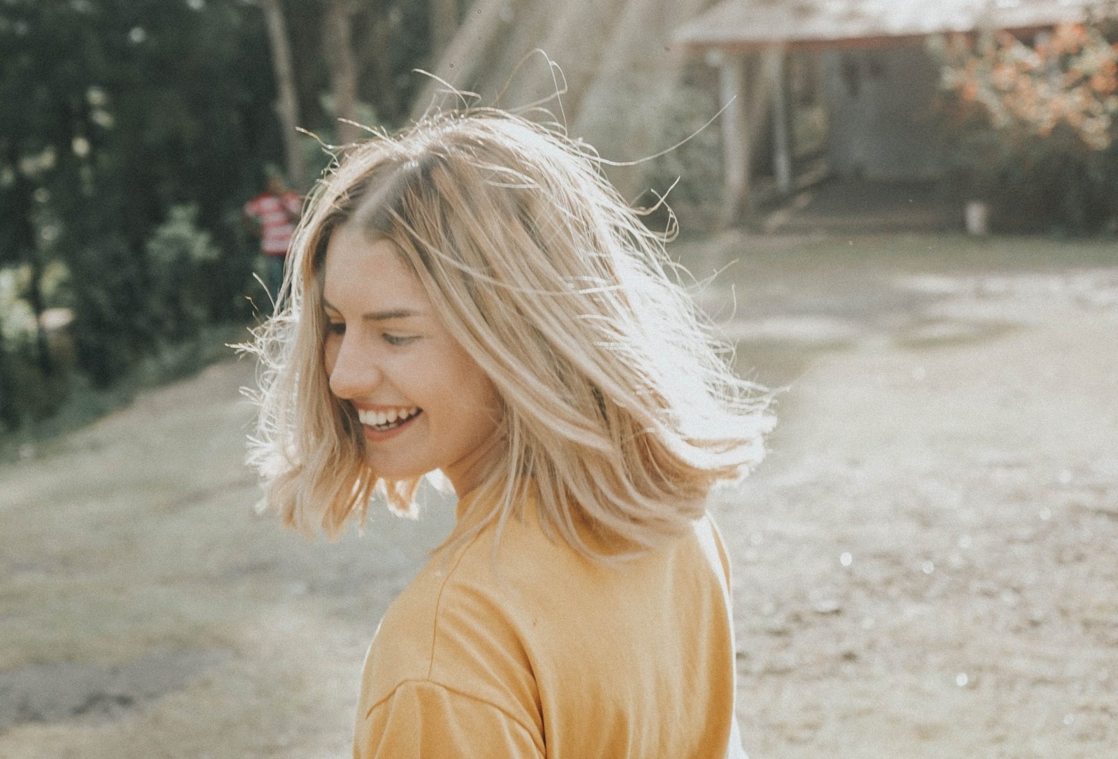 Wieder zufrieden sein mit Hypnose begleiten – HypnoseRaum Aschaffenburg